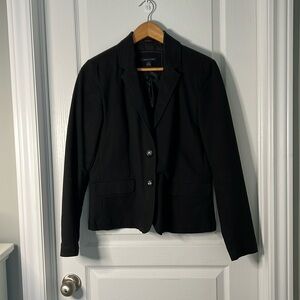 Black single breasted blazer